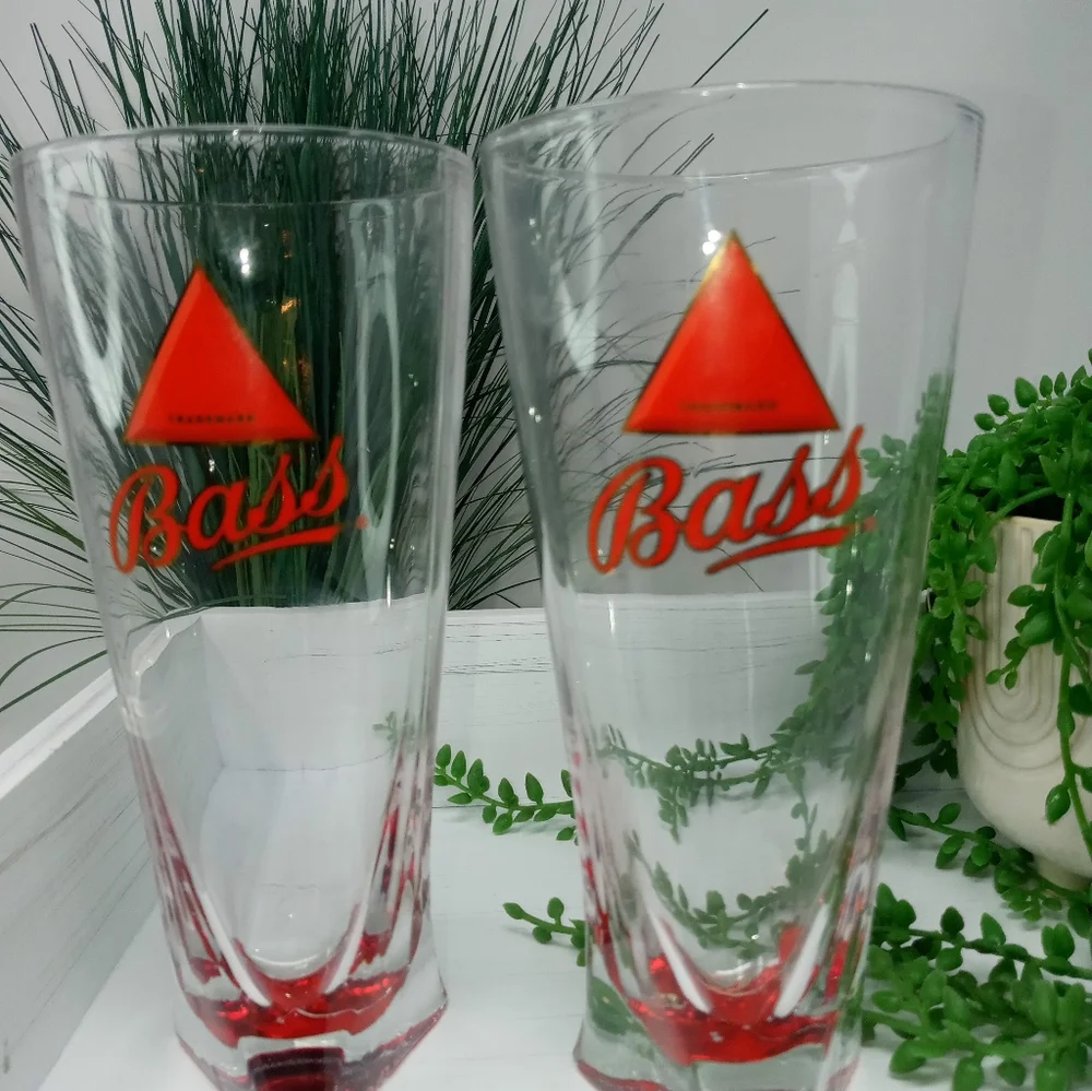 Pair Bass Ale Tall Drinking Glasses